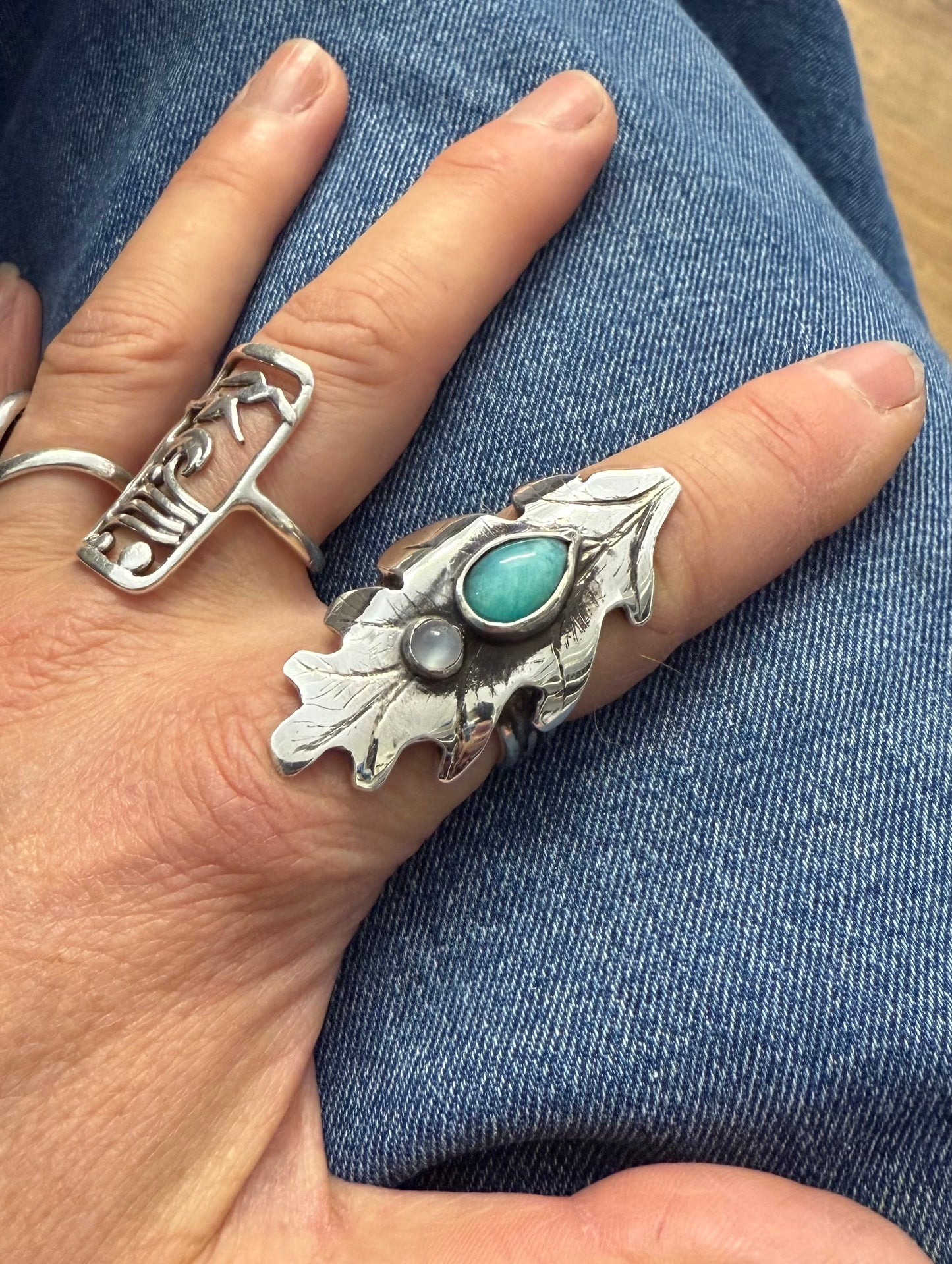 Oak leaf ring