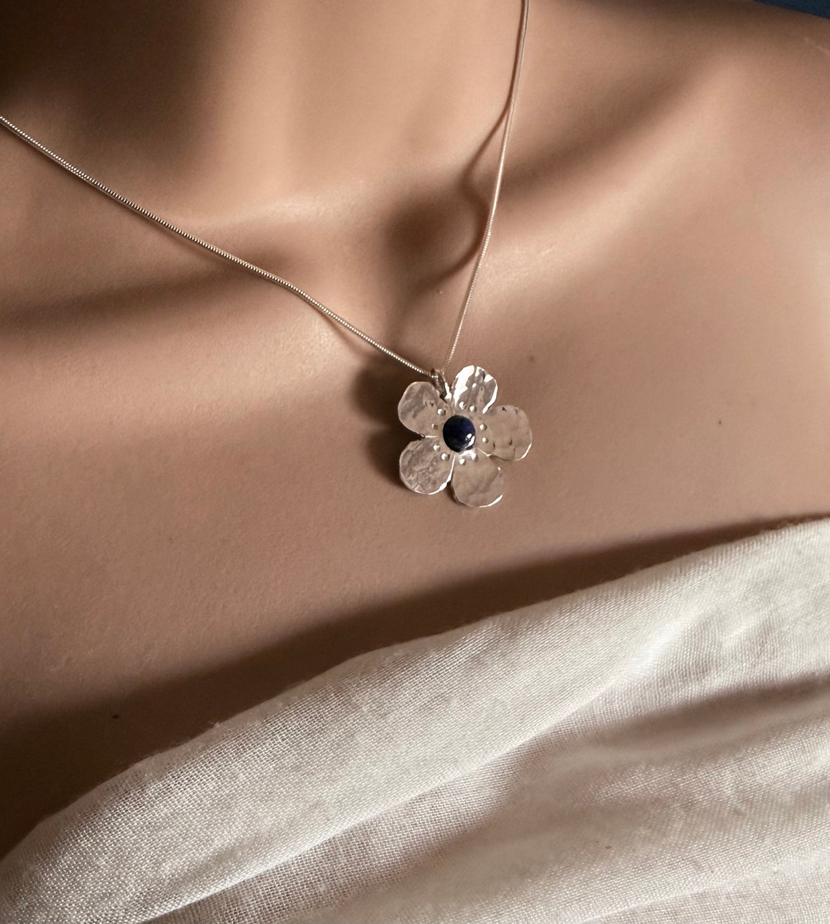 Silver flower necklace