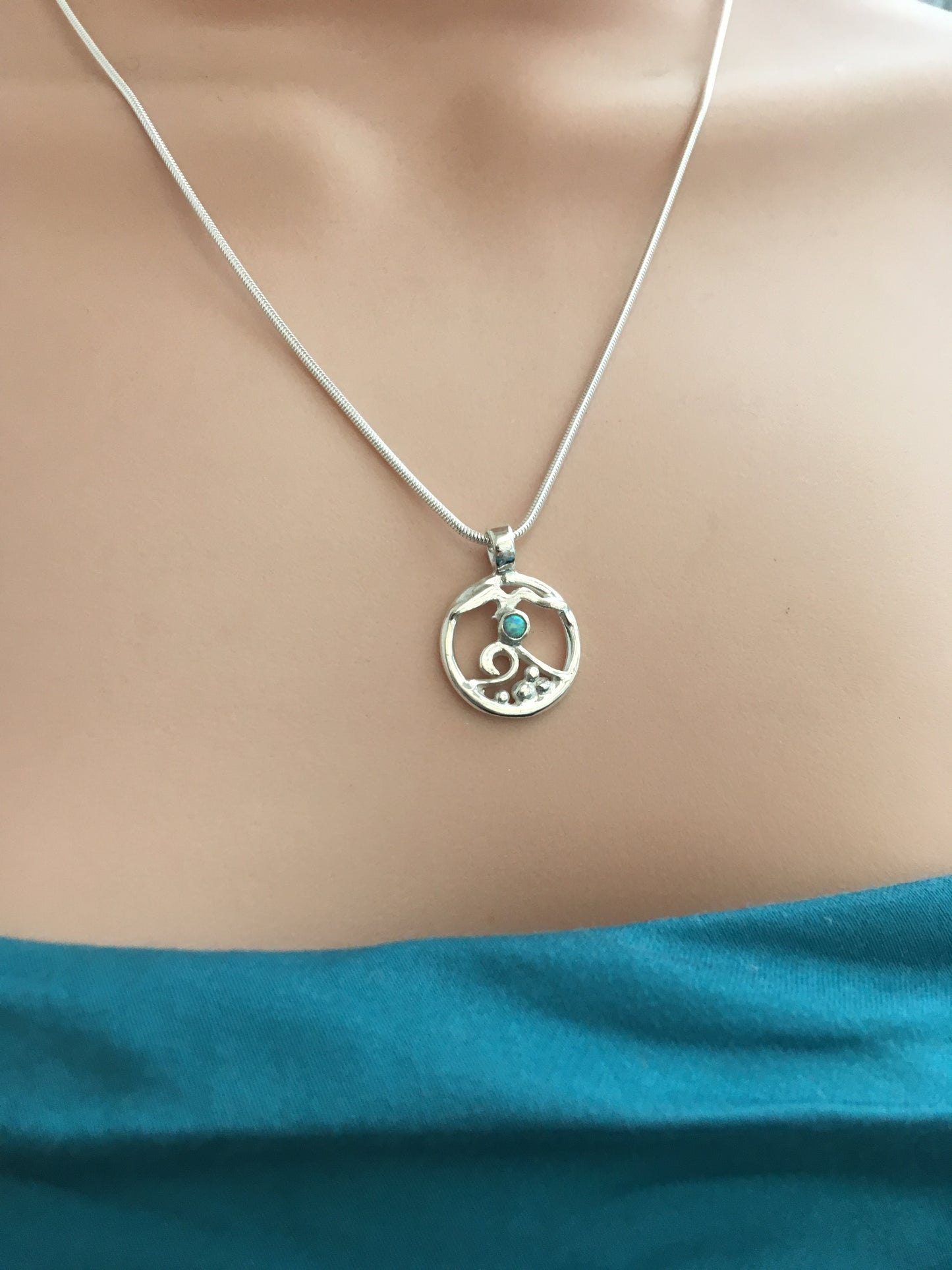 Wave gull opal necklace