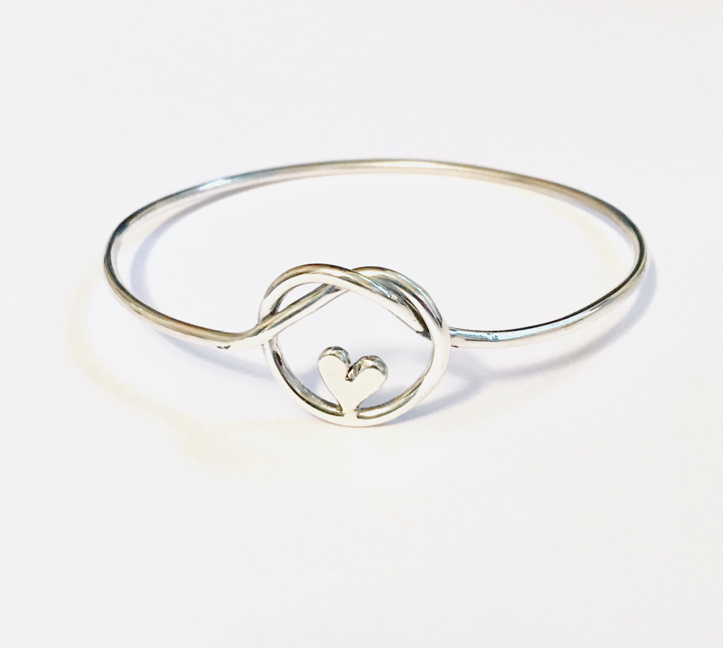 Heart knot of friendship bangle