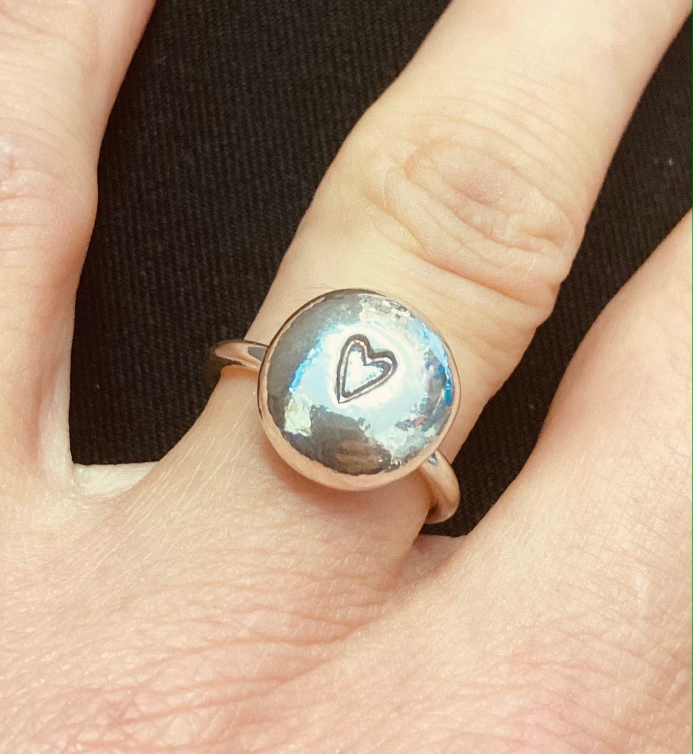 heart pebble ring