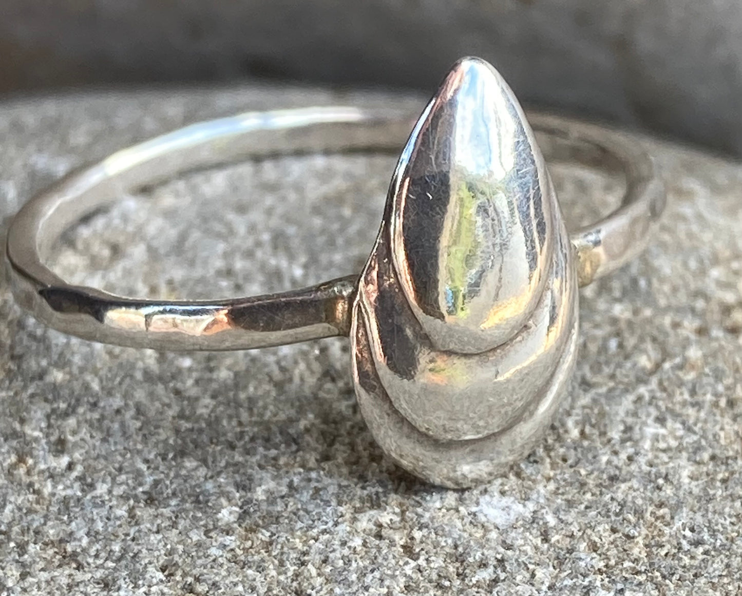 Mussel shell ring