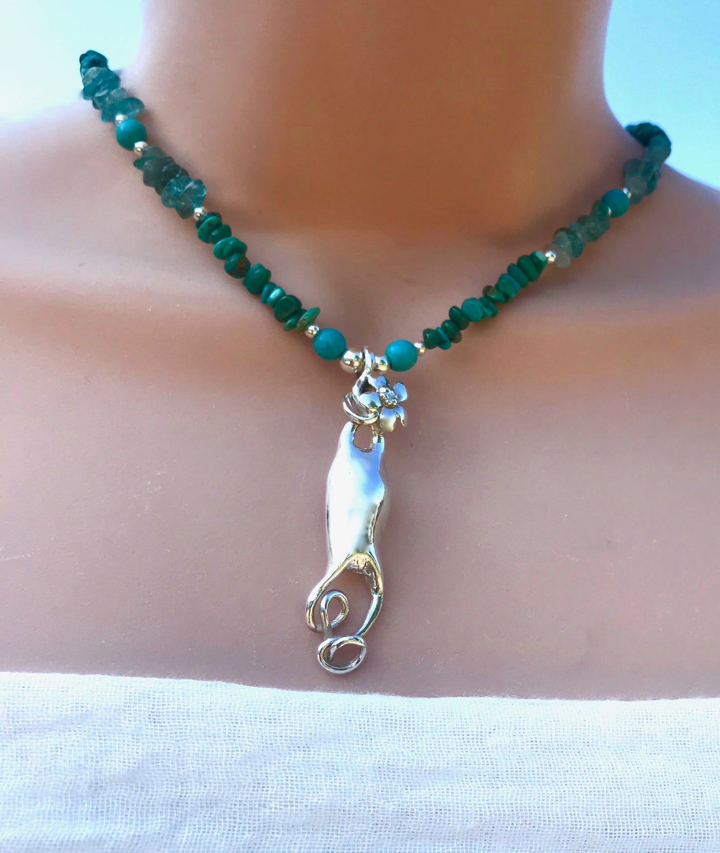 mermaids-purse-with-flower