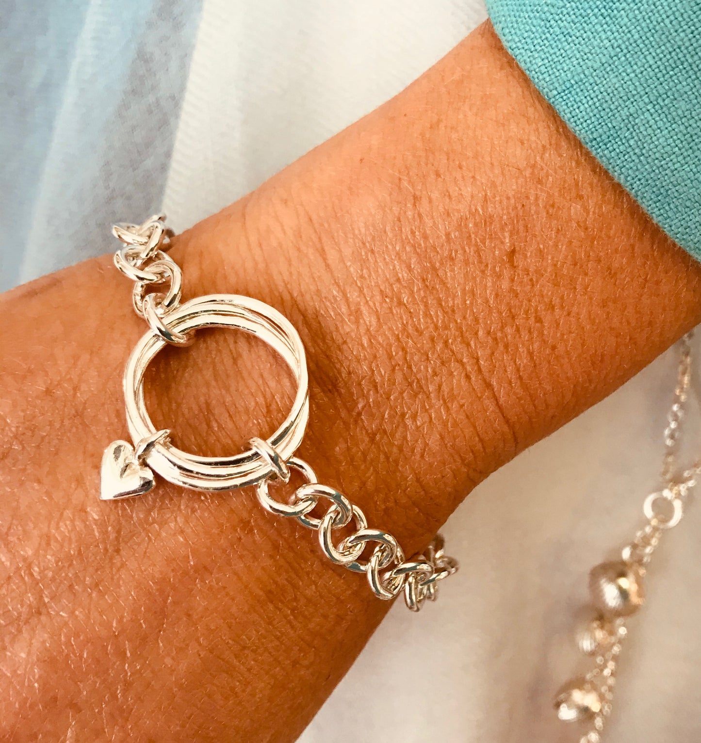 Chunky heart bracelet