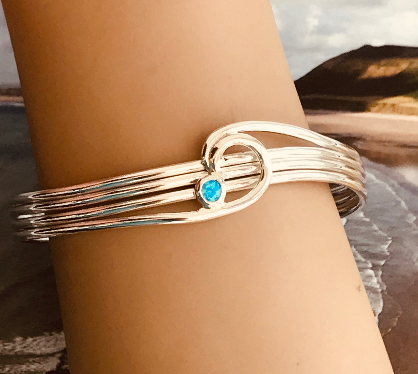 Wave bracelet cuff with opal set