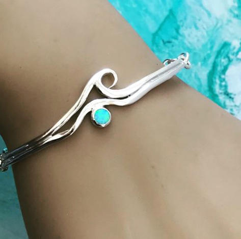 Wave opal bracelet