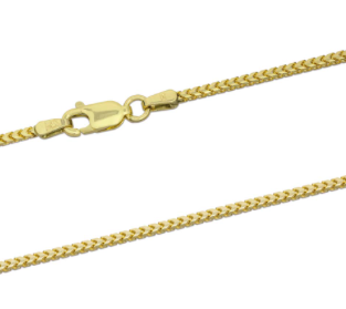 Mussel shell and pearl necklace
