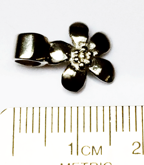 Silver flower charm by Pa-pa