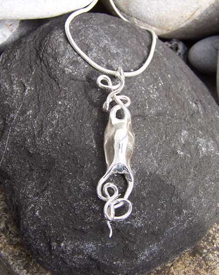 Mermaid's purse necklace by Pa-pa