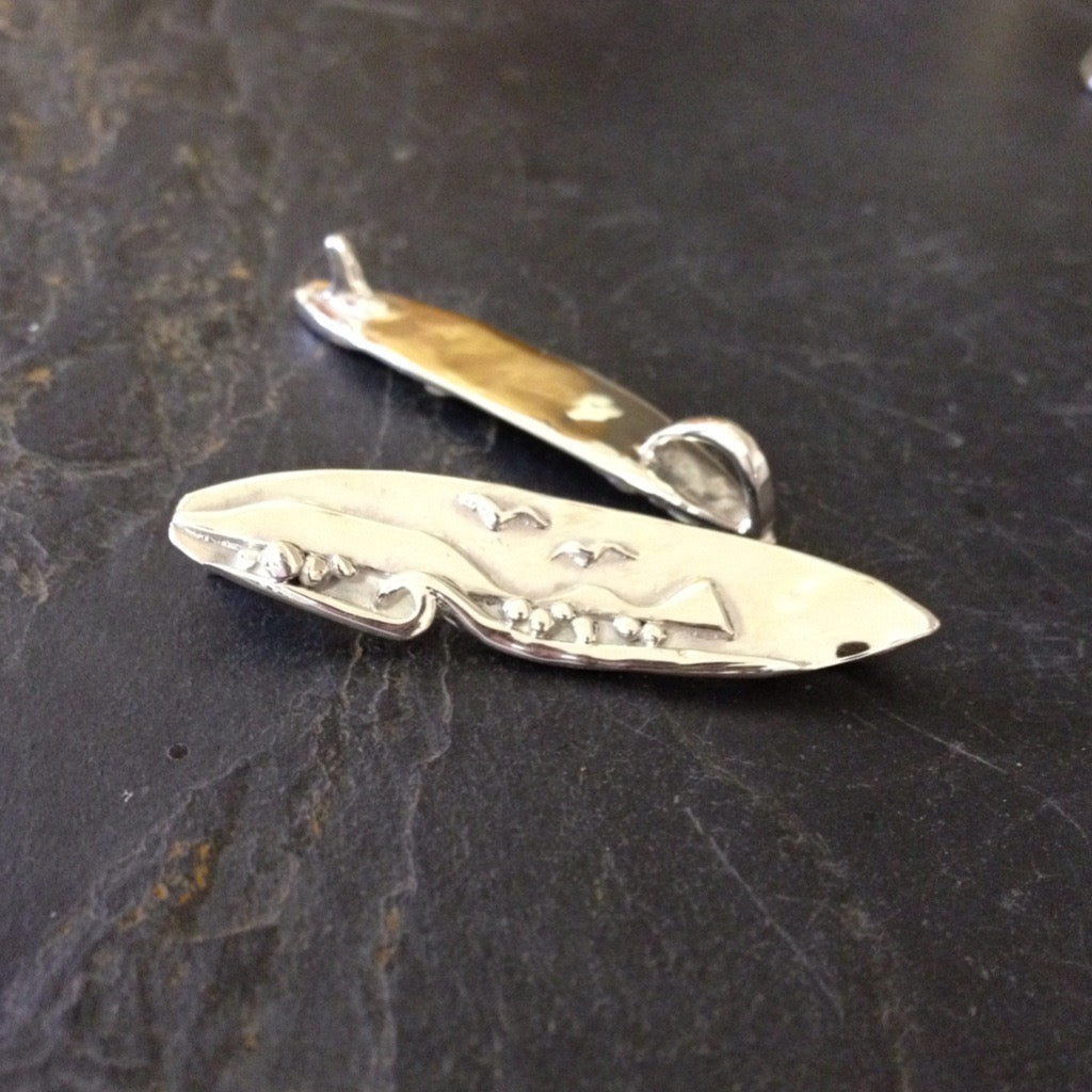 Silver worms head shortboard surfboard