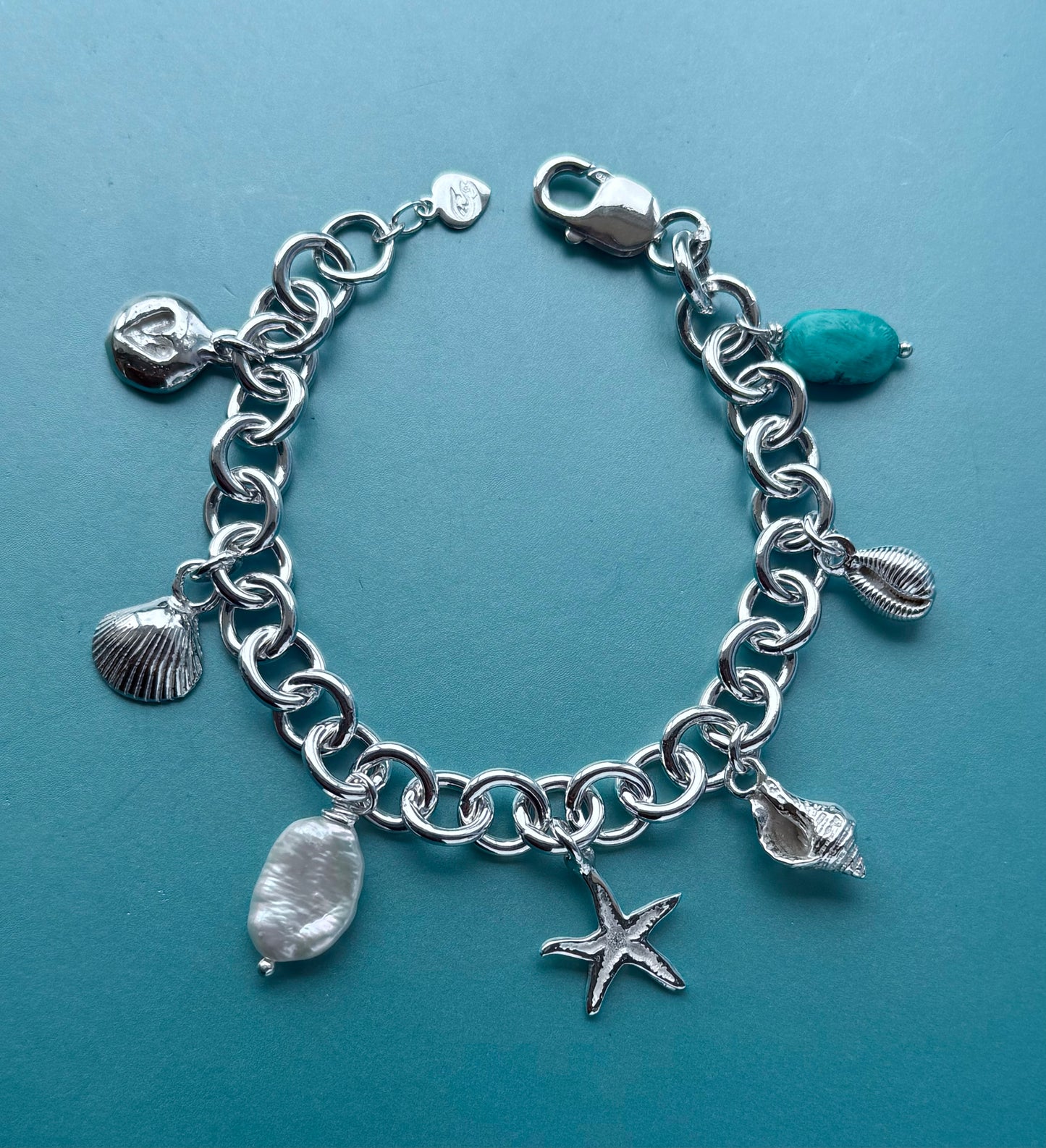 Shell charm bracelet
