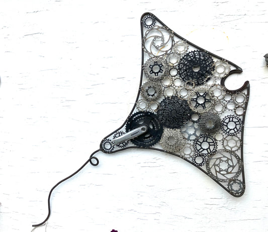 Manta ray sculpture