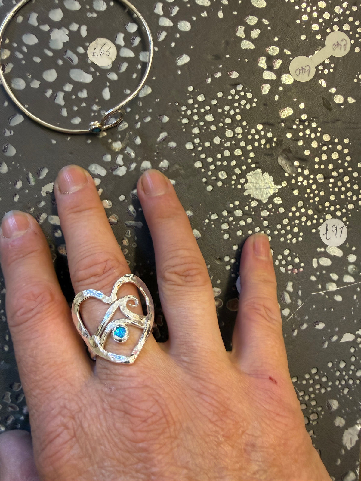 Large wave heart ring 