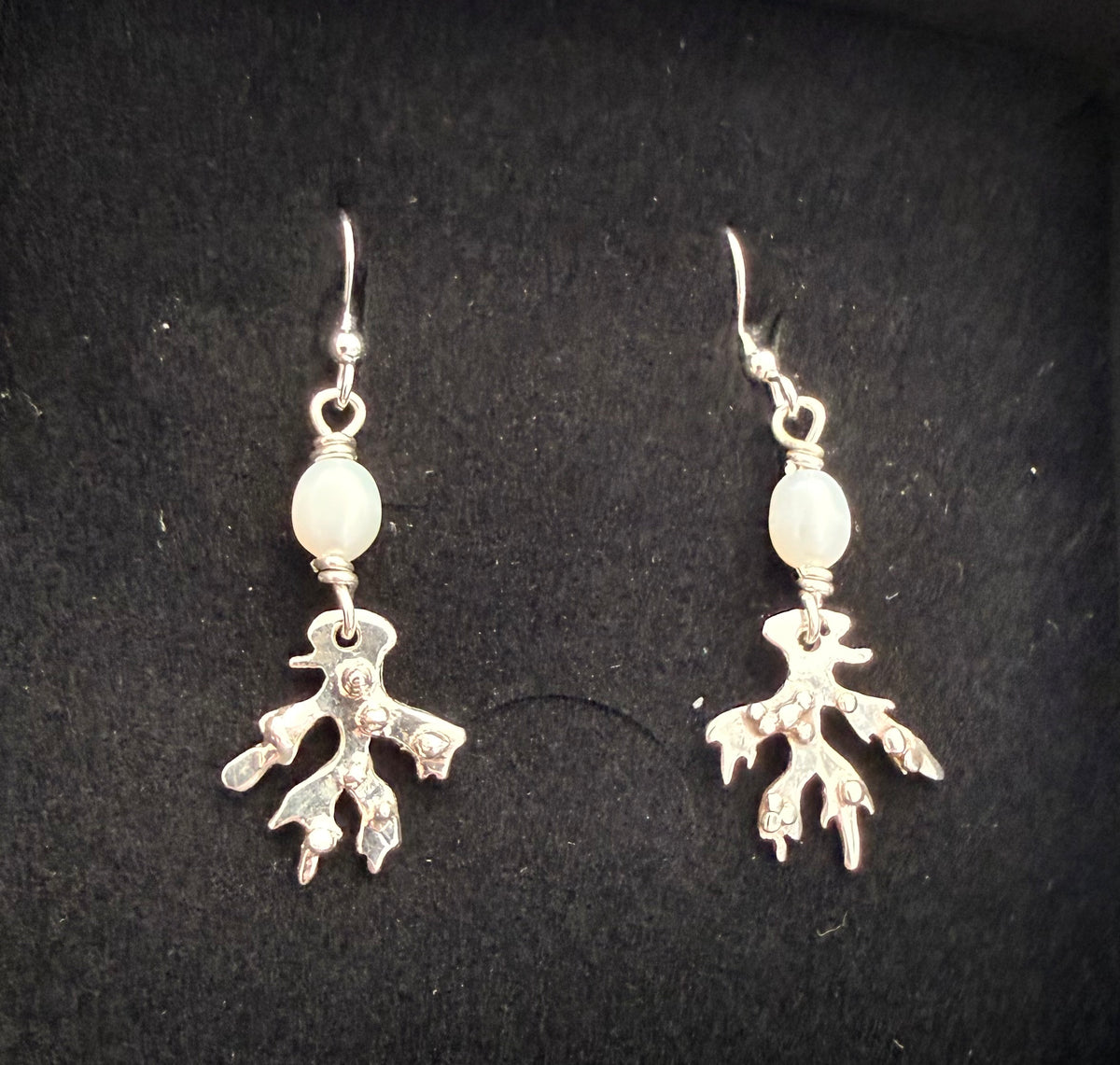 Silver seaweed and pearl earrings