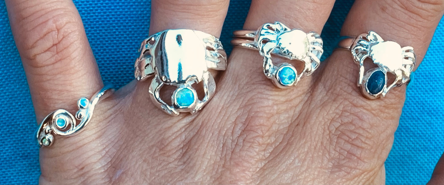 Silver crab ring