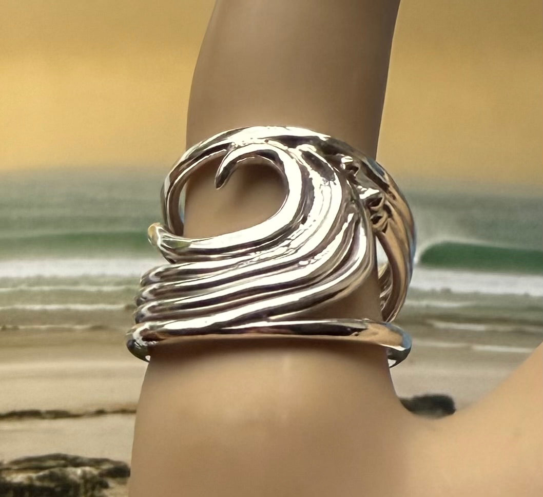 Wave ring for surfer or sea lover 