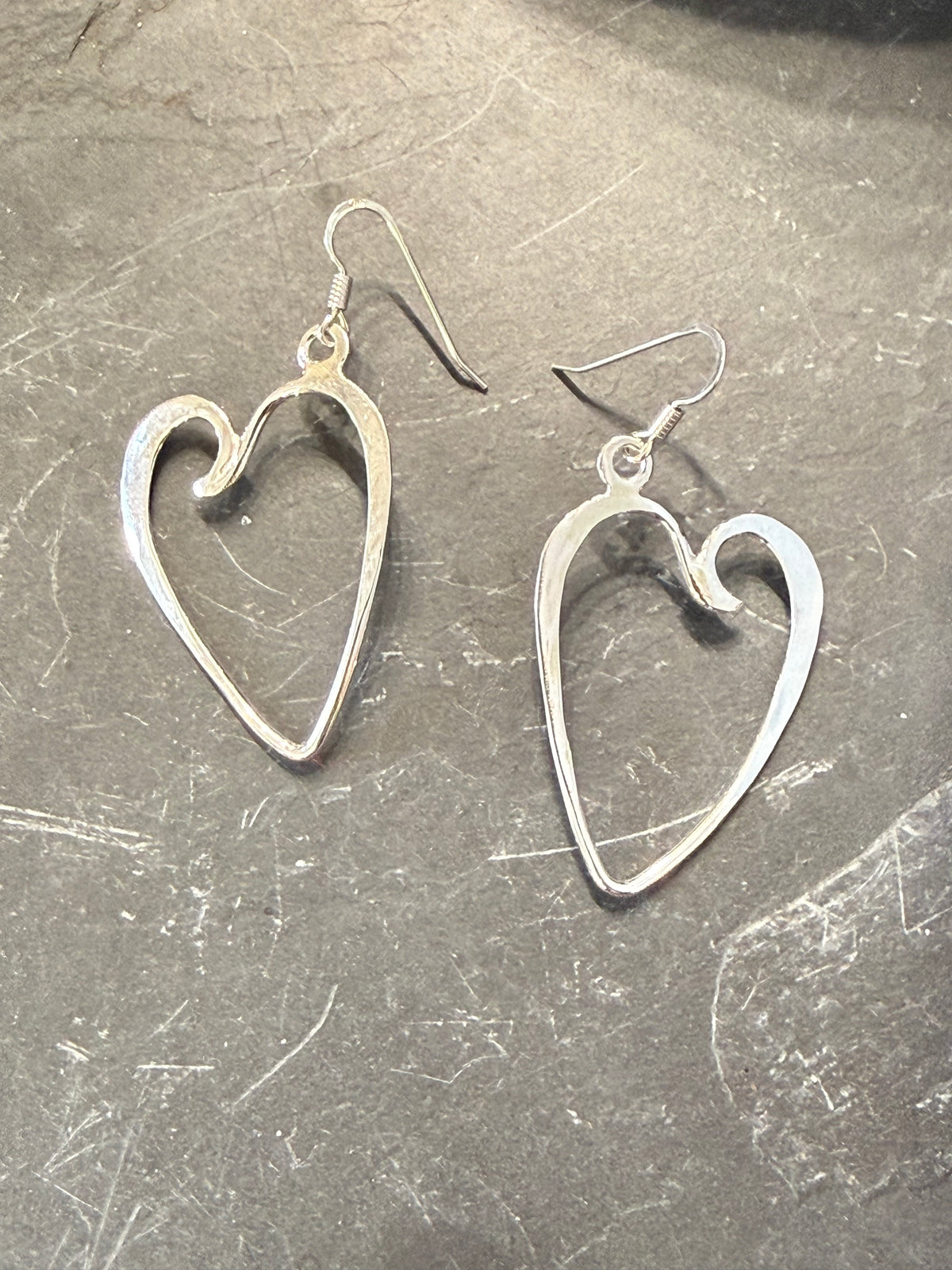 heart shaped earrings with wave