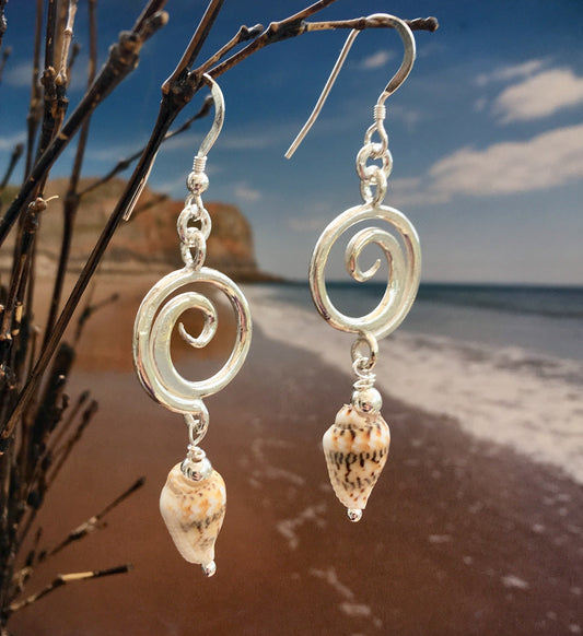 Wave and shell bead earrings