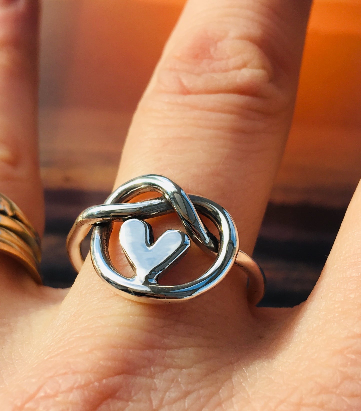 Knot of friendship heart ring