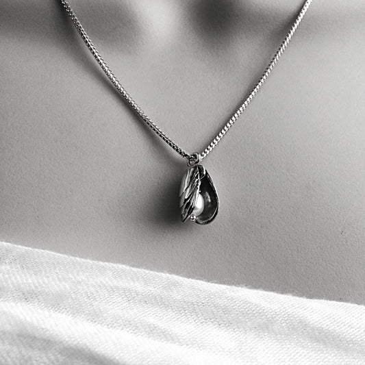 Silver or gold baby mussel necklace