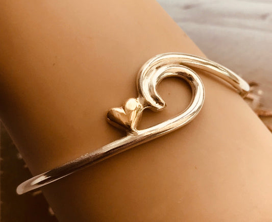 Wave with gold heart bangle