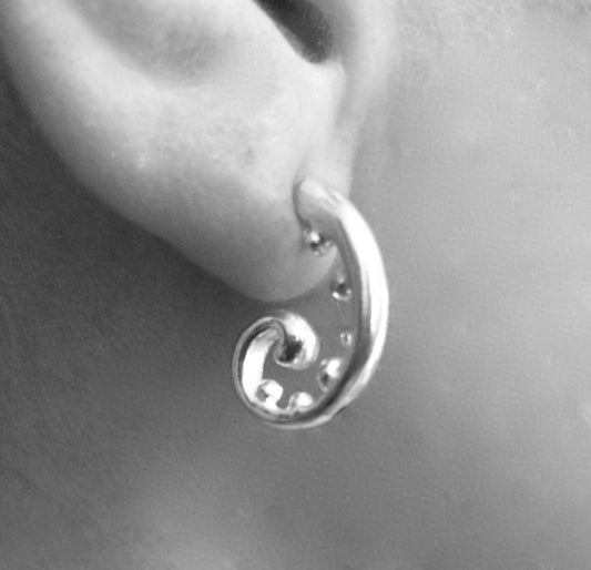 Silver fern earrings by Pa-pa jewellery