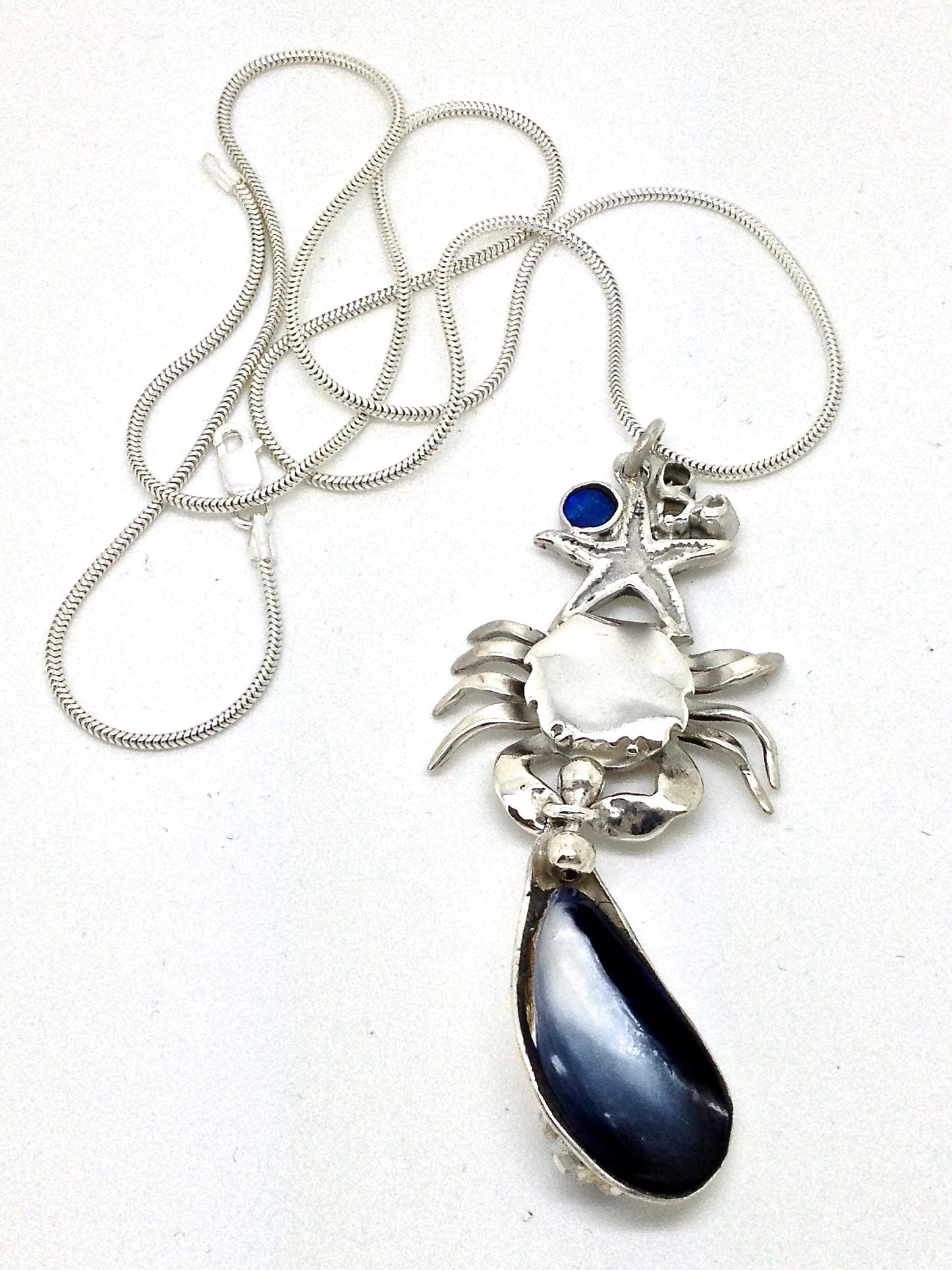 Crab and real mussel shell opal set necklace