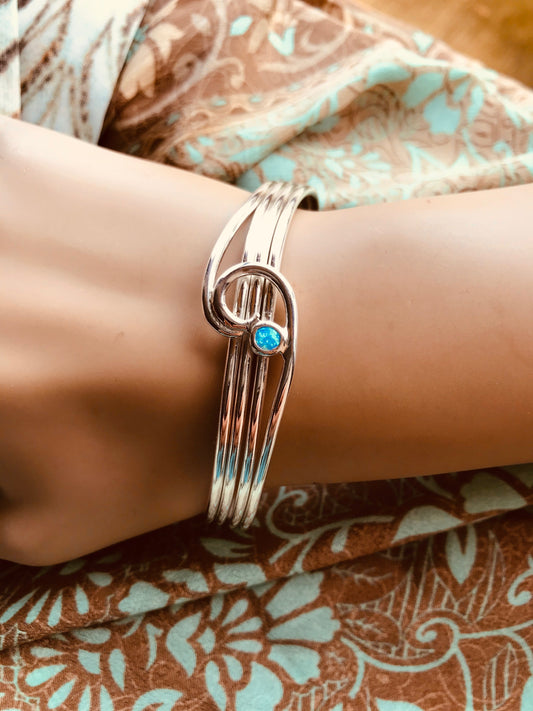 Wave bracelet cuff with opal set