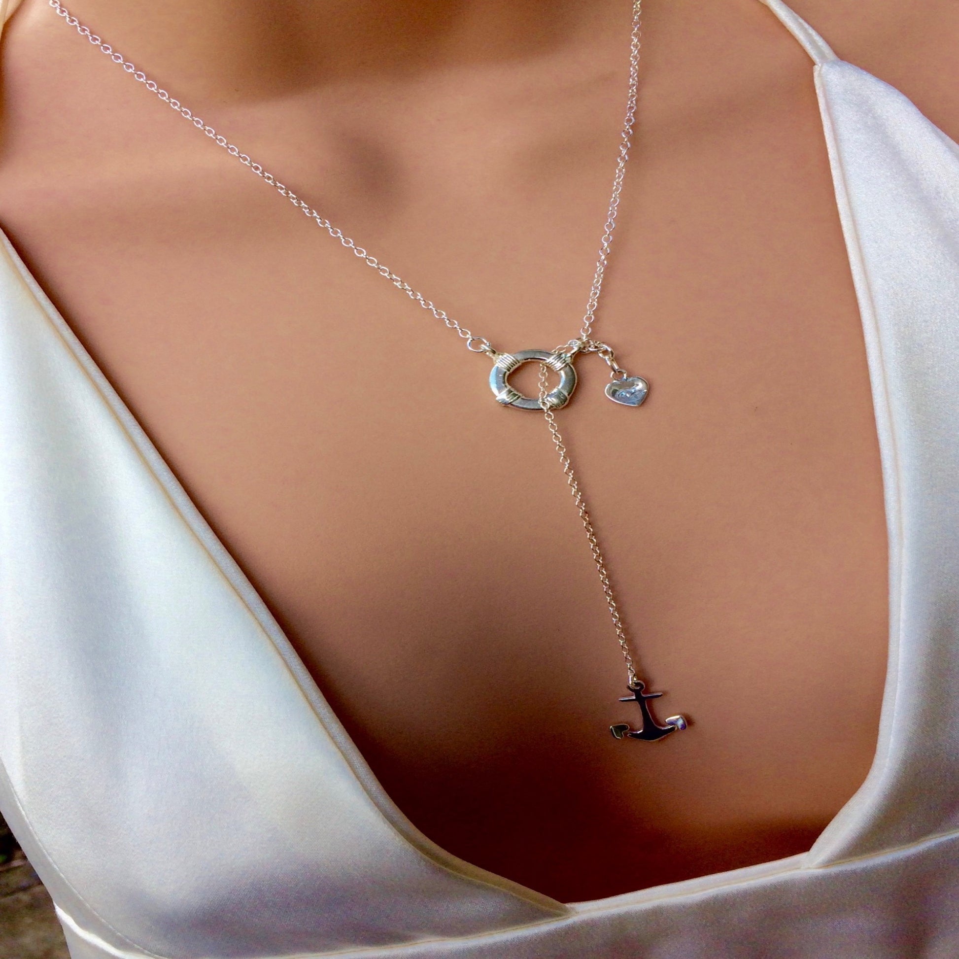 Anchor and lifebuoy necklace by Pa-pa