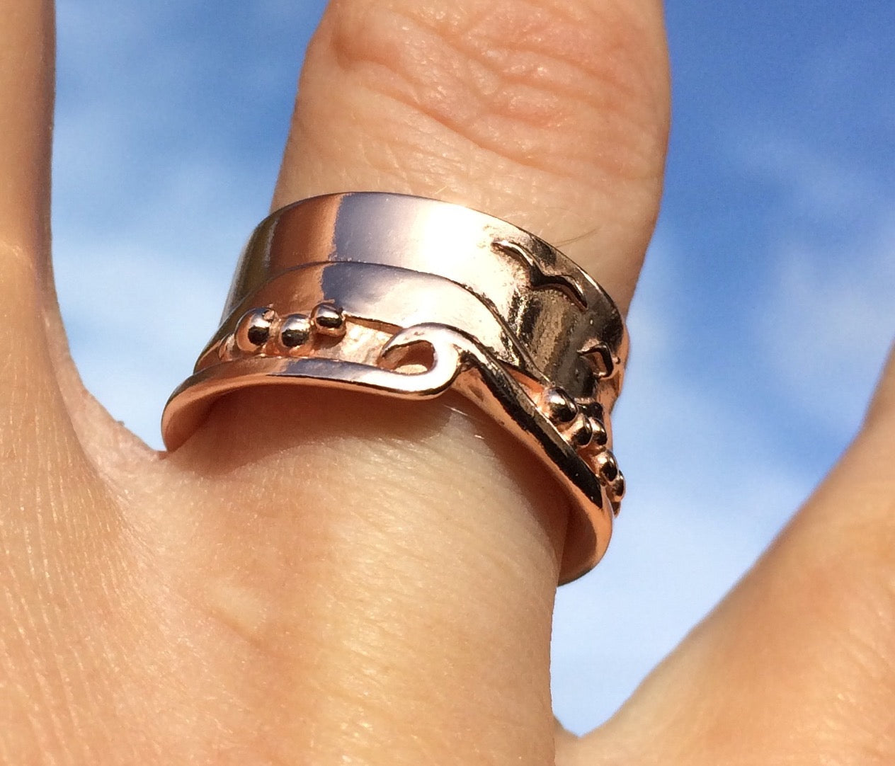 ROSE GOLD WORM'S HEAD LANDSCAPE RING 9CT 