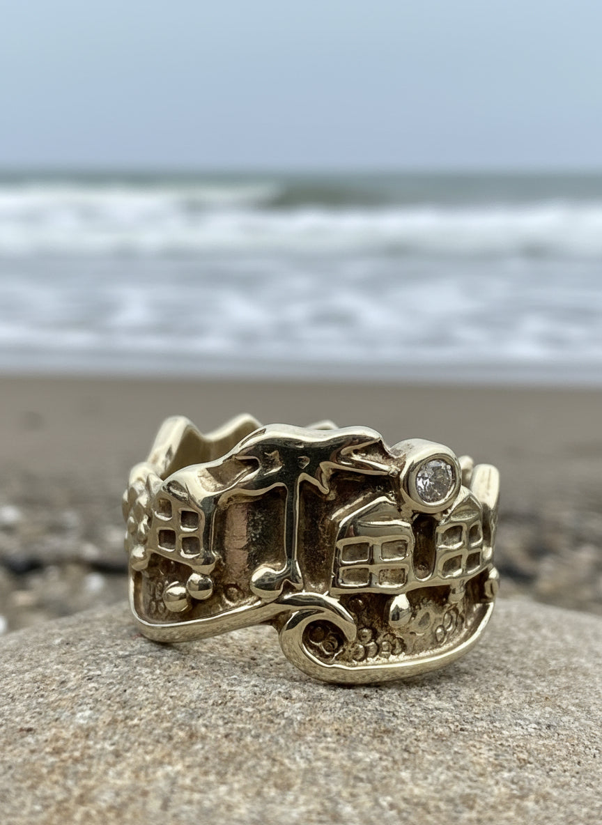 Langland Bay ring in solid gold with beach huts palm trees and waves 