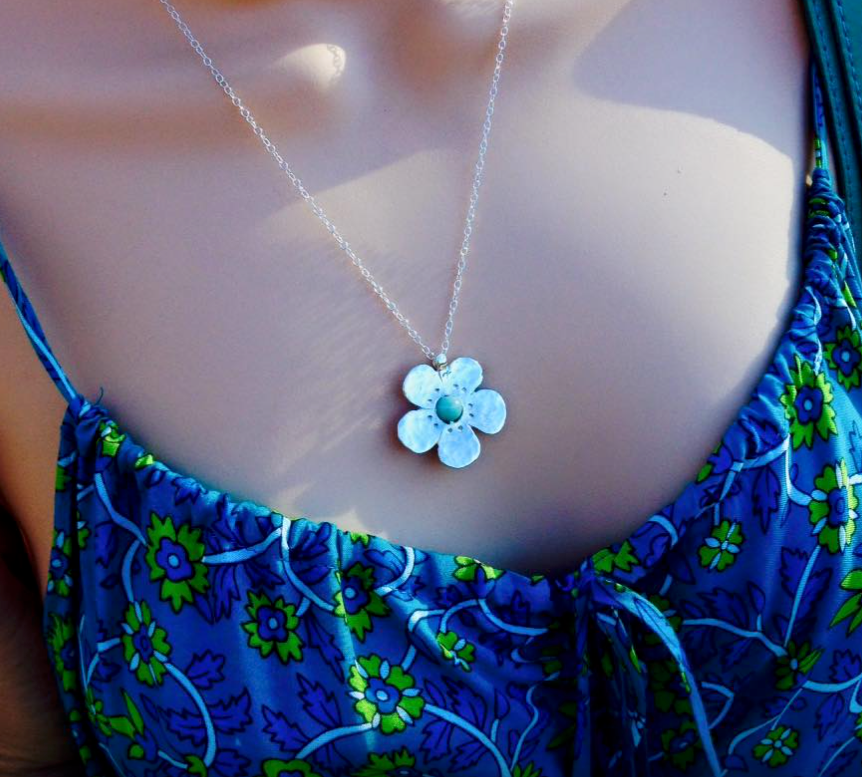 Flower with turquoise bead necklace