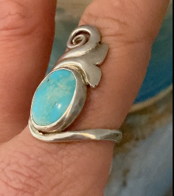Turquoise tail ring