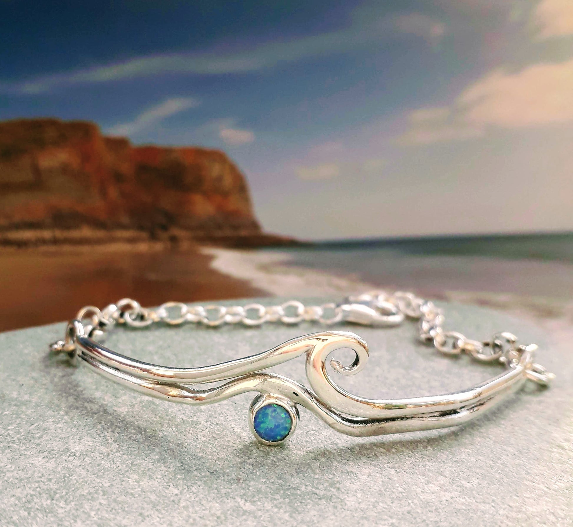 Wave opal bracelet